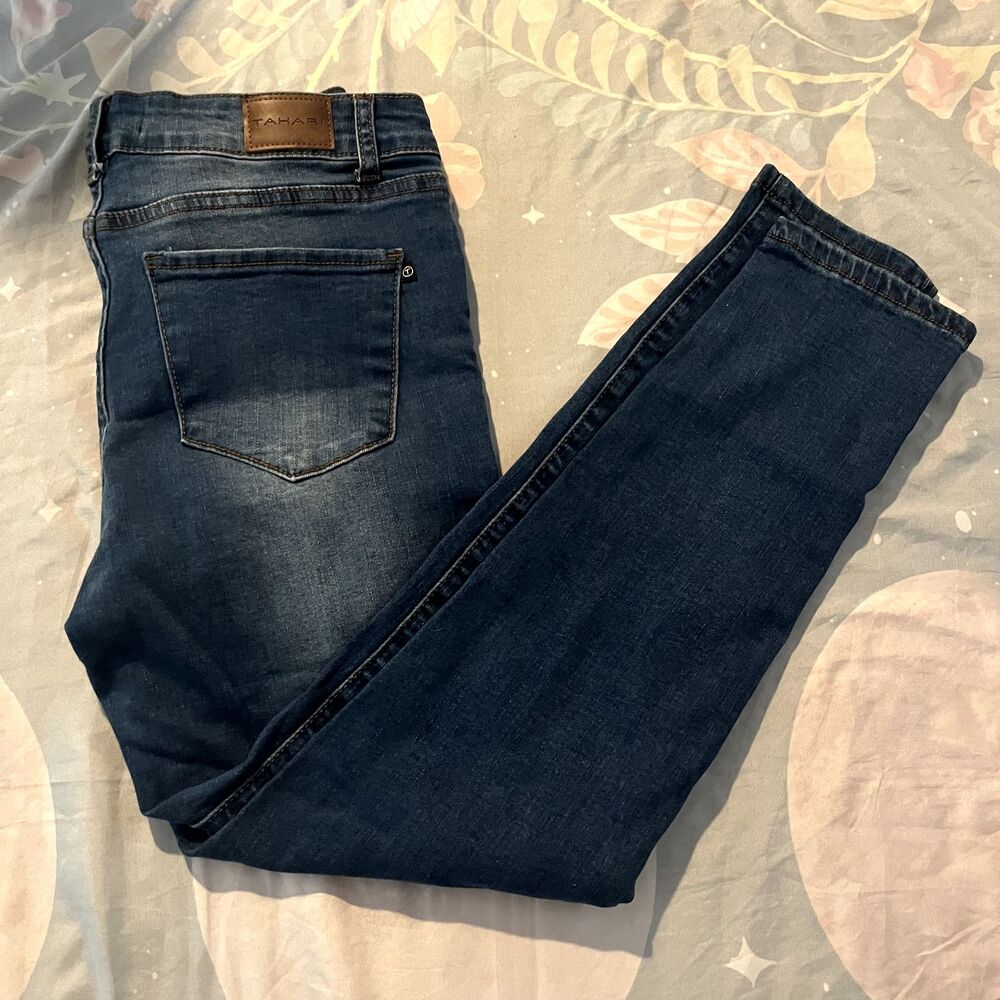 Tahari Jeans Women’s Size 6/28 Blue Denim Chloe Fit Solution Skinny Leg Stretch